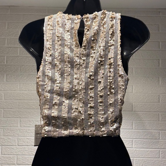 Forever 21 Sequin Crop Top Sleeveless Party Sparkle Tank Top M - Picture 3 of 4